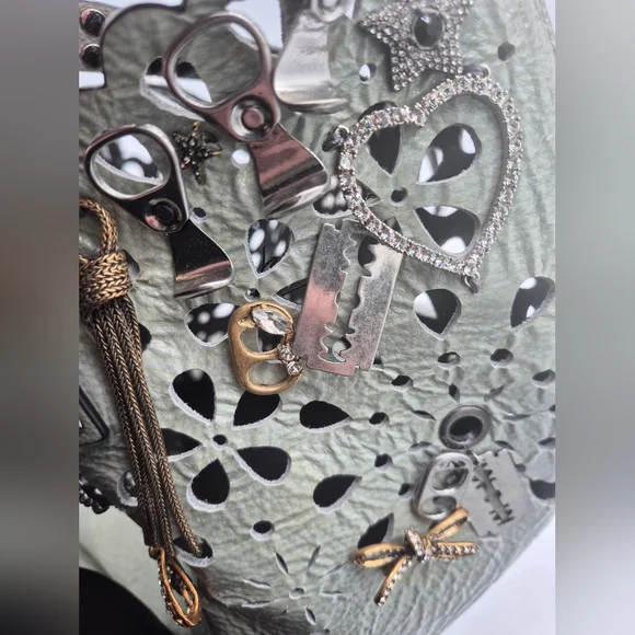 Marc Jacobs Wingman Embellished Tote - Picture 10 of 12